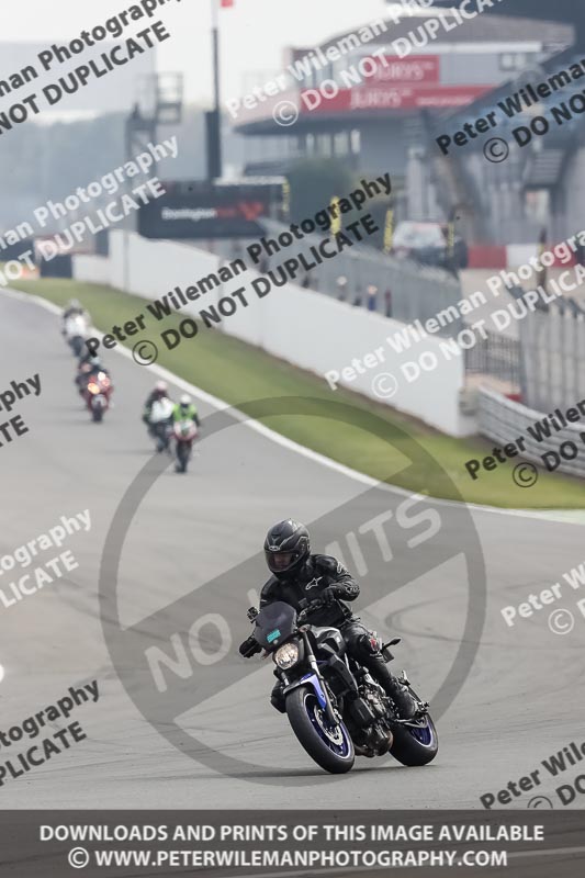 donington no limits trackday;donington park photographs;donington trackday photographs;no limits trackdays;peter wileman photography;trackday digital images;trackday photos